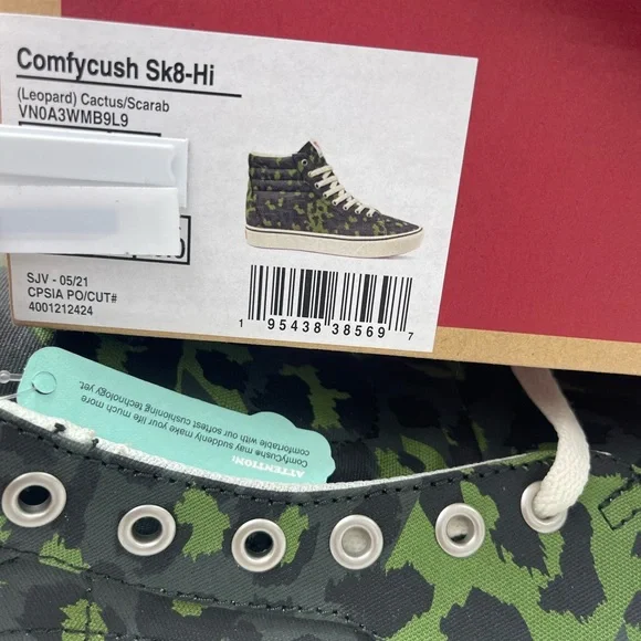 Vans Men’s COMFYCUSH Sk8-Hi Leopard Cactus/Skarab Sneakers Camo High-Tops